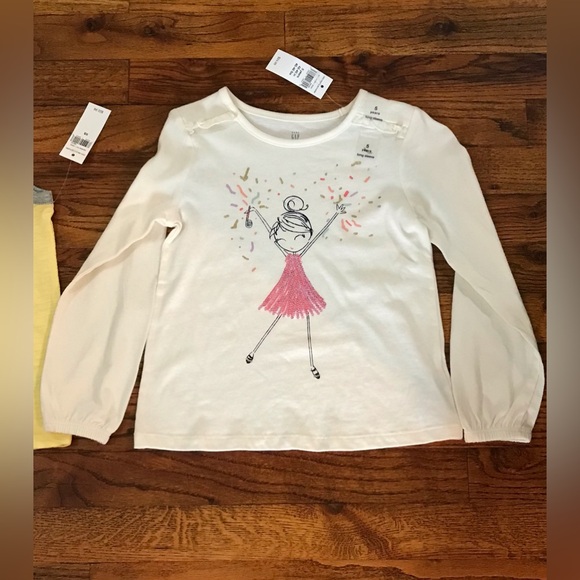 Gap Kids Girls Shirts Tops Blouse Tank Tops
Disney Minnie Unicorn Rainbow Sequin - Picture 12 of 15